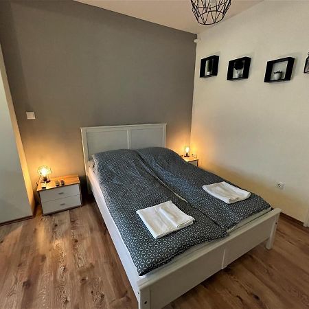 Hanna Apartman Debrecen Exterior photo